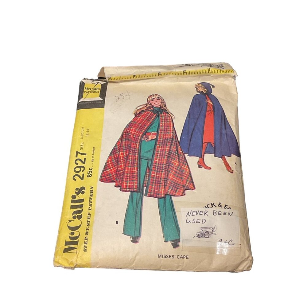 Vintage McCalls 2927 Misses Cape Sewing Pattern